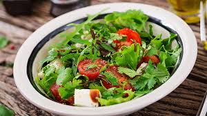 YEŞİL SALATA